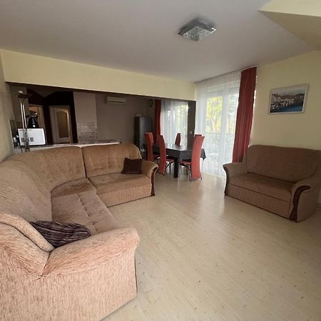Indi Apartman Сиофок Екстериор снимка