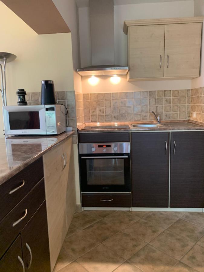 Indi Apartman Сиофок Екстериор снимка